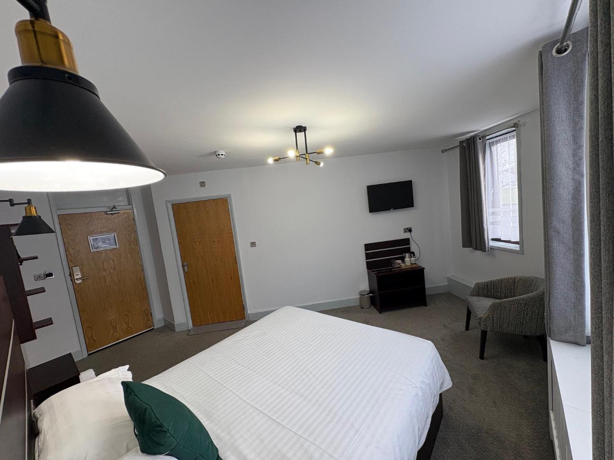 Best Western Ebbw Vale Exterior foto